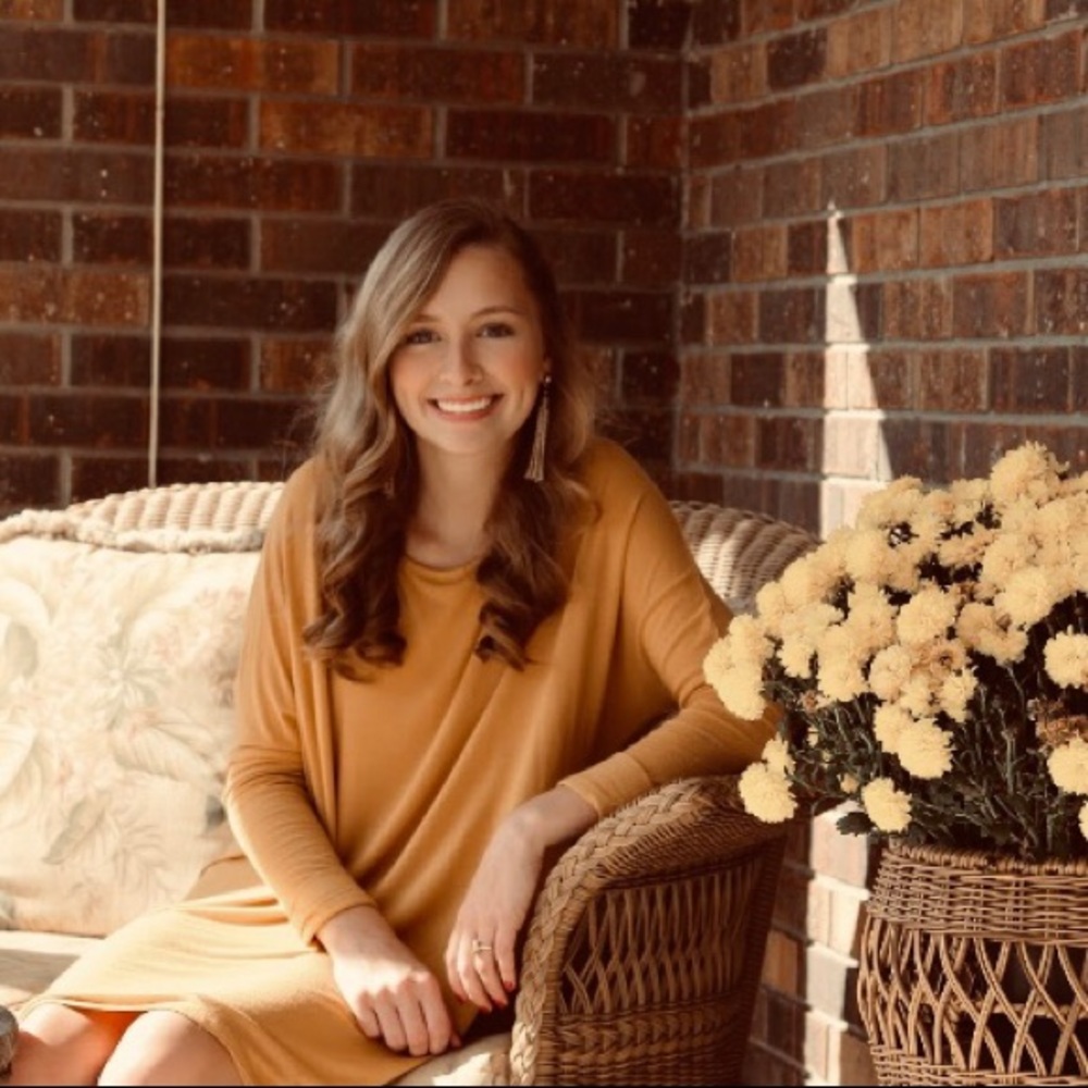 Meet your Posher, Lauren